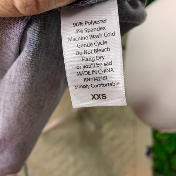 Lularoe Woman XXS Long Short Sleeve Multi Colored Shirt - Picture 9 of 9